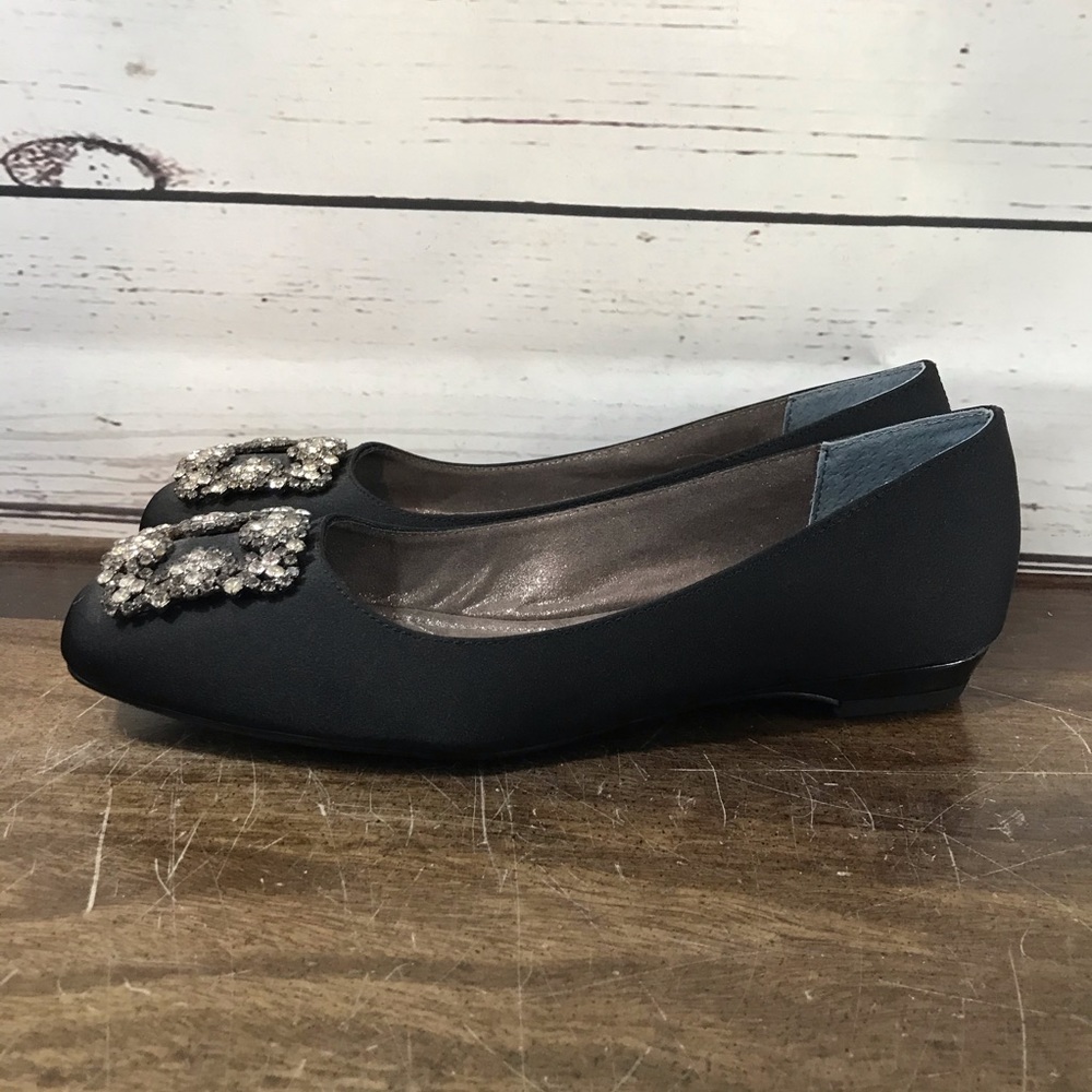 J Renee Women Shoe Square Toe Flats w/Rhinestones Size 8